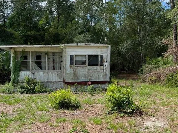 127 HAMRICK Street, Interlachen, FL 32148