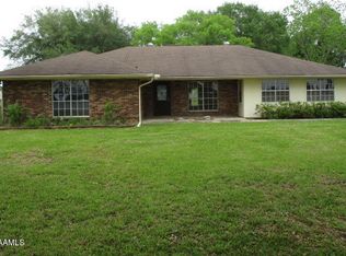 500 Almonaster Rd, Youngsville, LA 70592