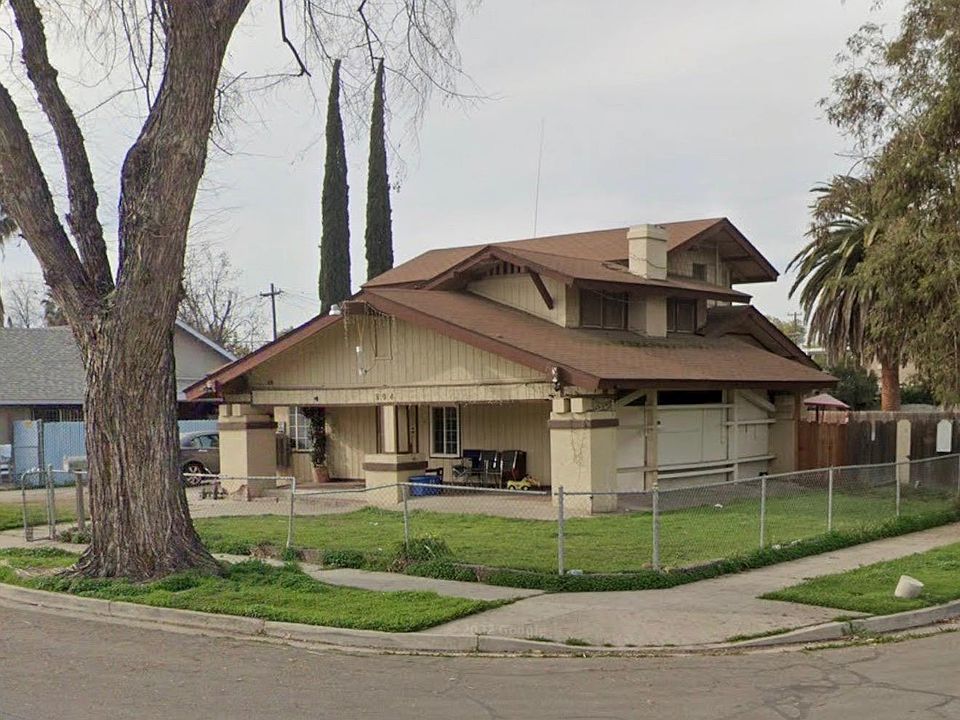 2nd image of 804 S 4th St