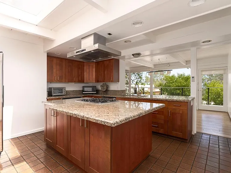 461 Hidden Pines Ln — Photo 22