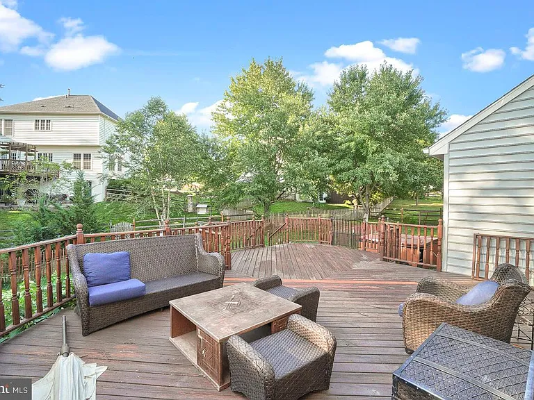 6430 Bellevue Pl — Photo 38