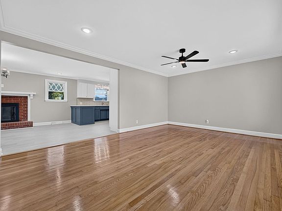 5th image of 117 Rangeview Cir