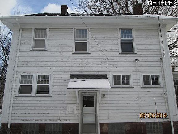 3rd image of 10505 Parkhurst Dr