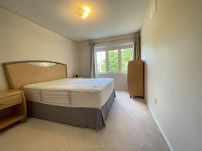 800 Cornell Rouge Blvd — Photo 13