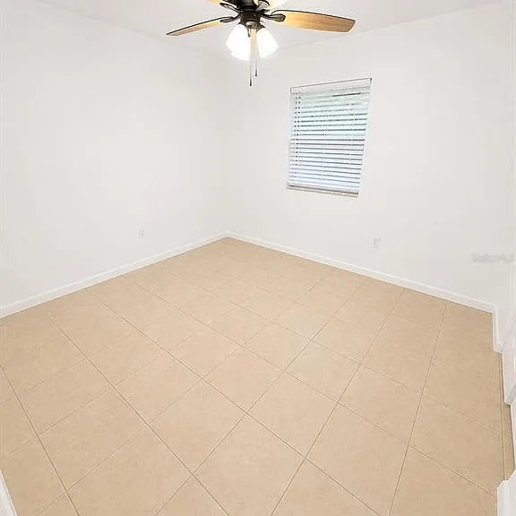 1712-1712 NE 71st Pl — Photo 8
