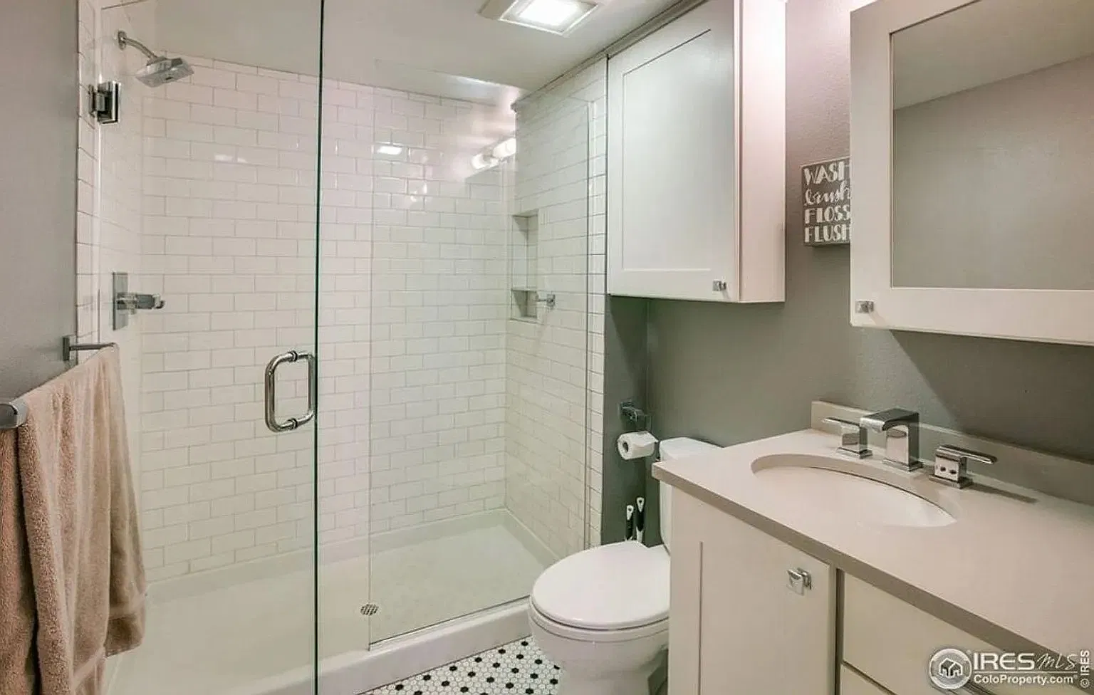 3 bed, $4,800 — Photo 4