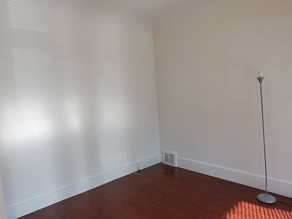 5th image of 36 S 13th St #B