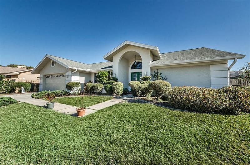 1st image of 2808 Amberley Ct