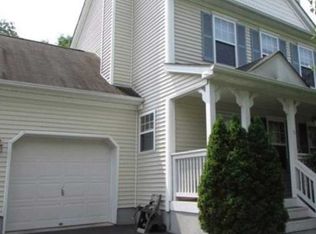 5 W Saw Mill Run, Poughquag, NY 12570