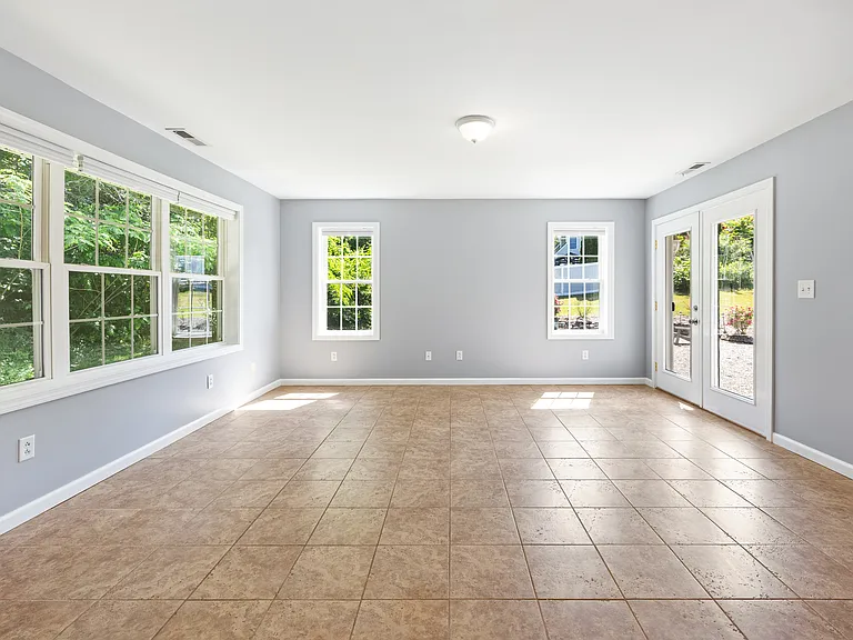 485 West St #2 — Photo 4