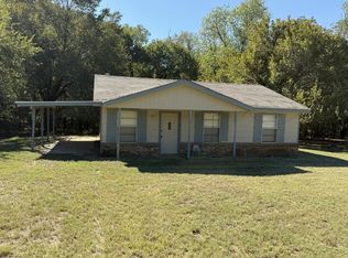 3711 Greenwood Rd, Weatherford, TX 76088