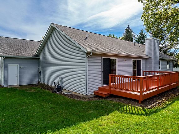 5th image of 2129 Ivanelle Rd