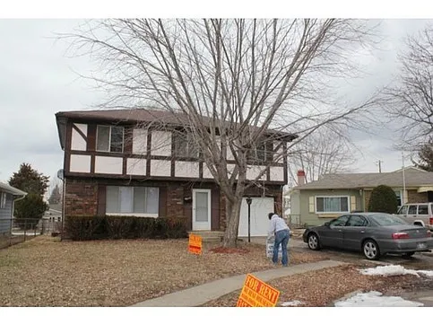 206 Pennsylvania Ct photo 1