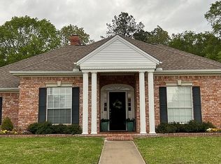 1614 McMurray Rd, Henderson, TX 75654