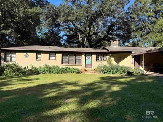 22173 1st St, Silverhill, AL 36576