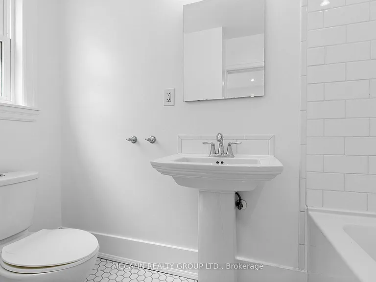 5 Clinton Pl #MAIN — Photo 17