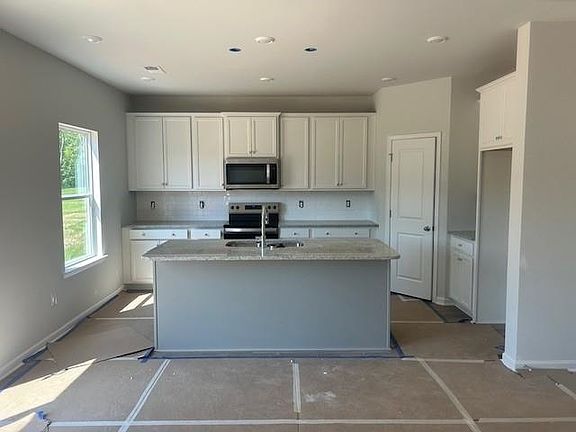 5th image of 200 Gumwood Cir