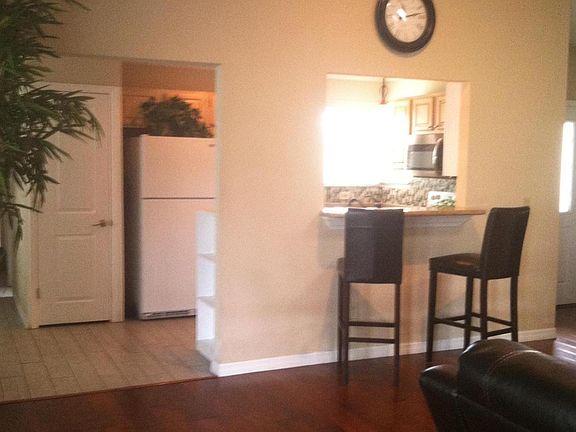 4th image of 103 Hammock Cir