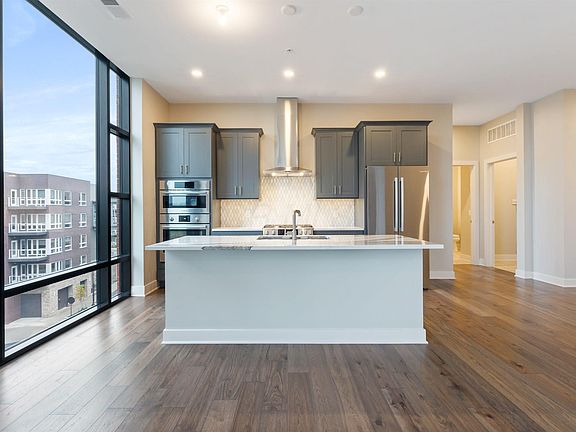 5th image of 6745 Longshore St #401