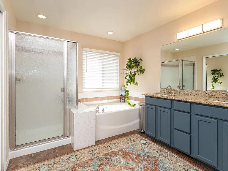 5712 Stable Ct — Photo 27