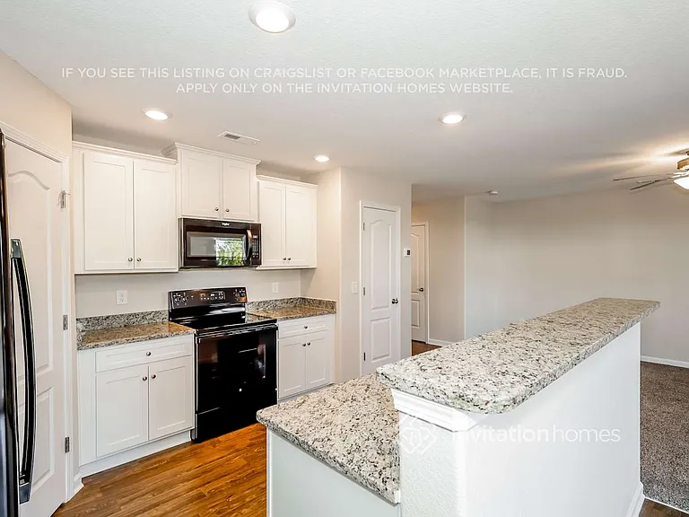 2240 Latimer Ln — Photo 7