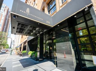 219-29 S 18th St #1424, Philadelphia, PA 19103