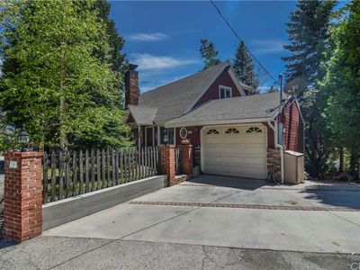 356 Cedar Brook Dr, Twin Peaks, CA, 92391