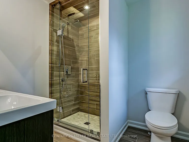 91 Ennisclare Dr E — Photo 15