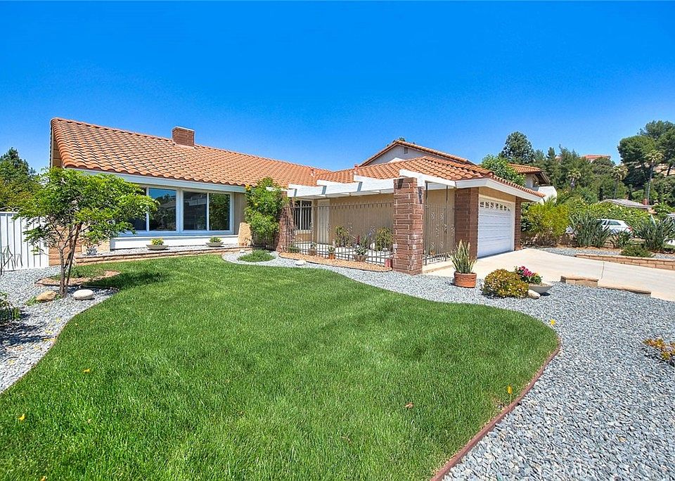 1st image of 23819 Country View Dr