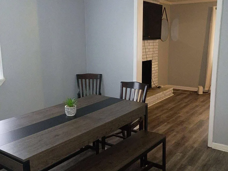 1441 Andrews St NW #1 — Photo 7