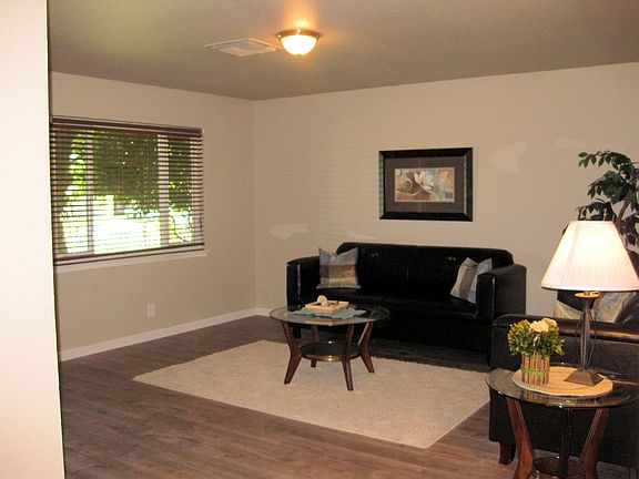 2nd image of 6421 Westbrook Dr