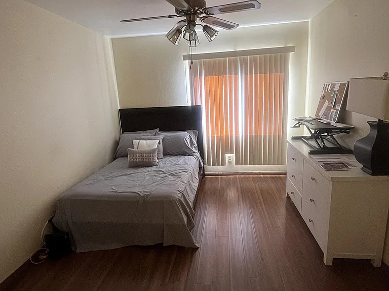 5460 White Oak Ave #K101 — Photo 8