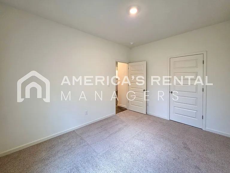336 Ashland Dr — Photo 42