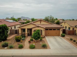 2757 E Rakestraw Ln, Gilbert, AZ 85298