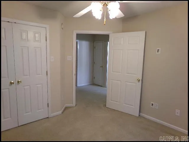 1024 Colonial Dr — Photo 25