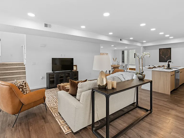 Highmark Bozeman Apartments & Townhomes — Photo 14