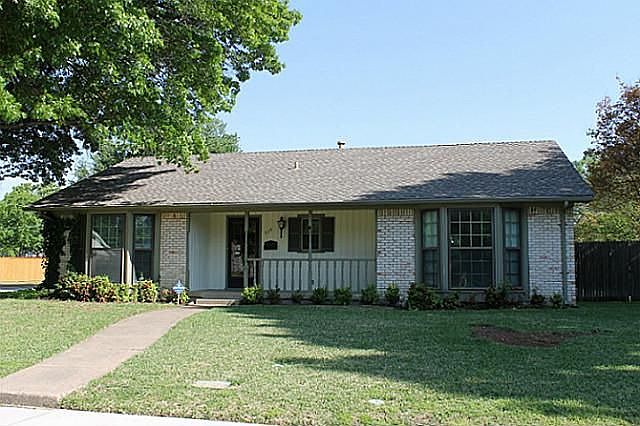 1st image of 534 Parkview Ln