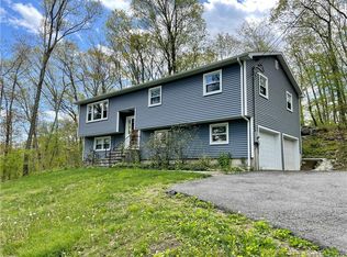 31 Dick Finn Rd, New Fairfield, CT 06812