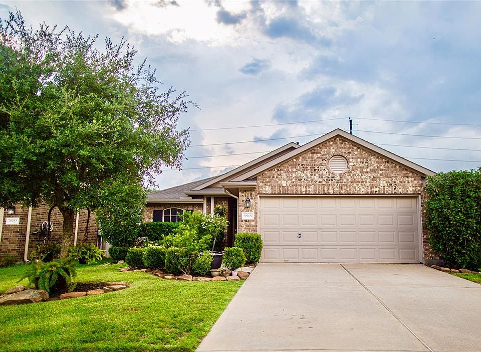 1st image of 8918 Wasatch Valley Ln