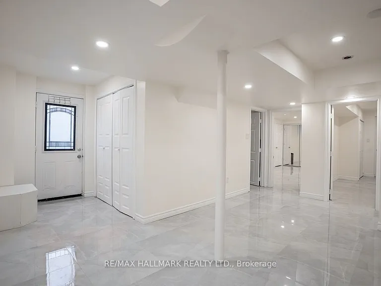 77 Wheelwright Dr #BASEMENT — Photo 17