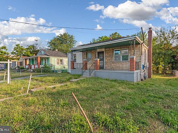 2nd image of 5203 Addison Rd