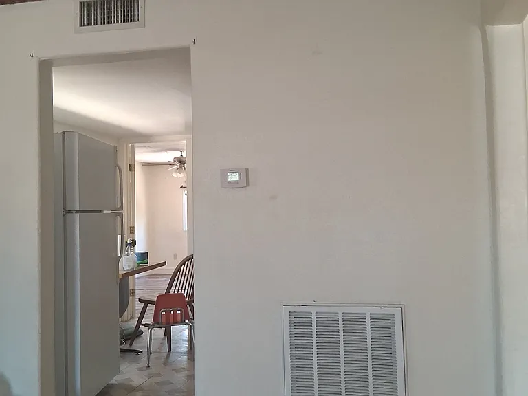 E Halcyon Rd — Photo 18