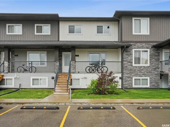 UNIT 618-110 Akhtar BEND, Saskatoon, SK S7W 0B8