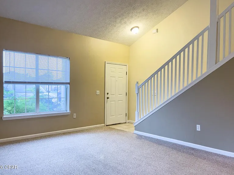 5204 Joshua Ln — Photo 5