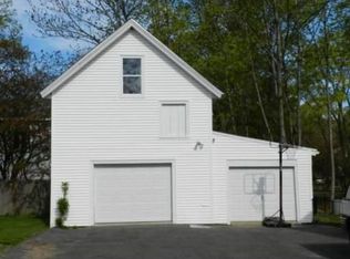 10 Myrtle St, Middleboro, MA 02346
