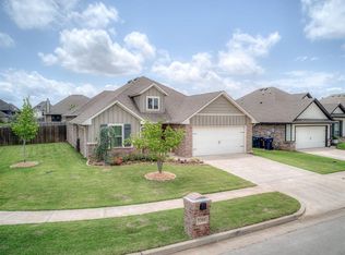 9300 NW 90th St, Yukon, OK 73099