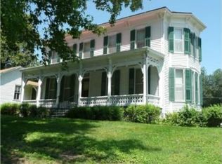 721 Y St, Atchison, KS 66002