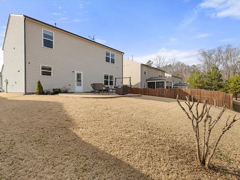 2678 Averon Dr — Photo 32