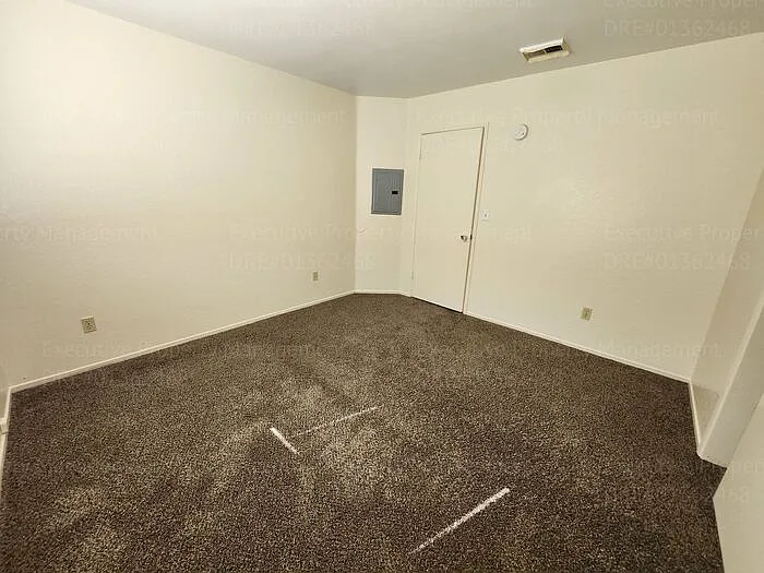 6302 Castleford St #4 — Photo 17