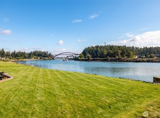 119 Lummi Dr, La Conner, WA 98257